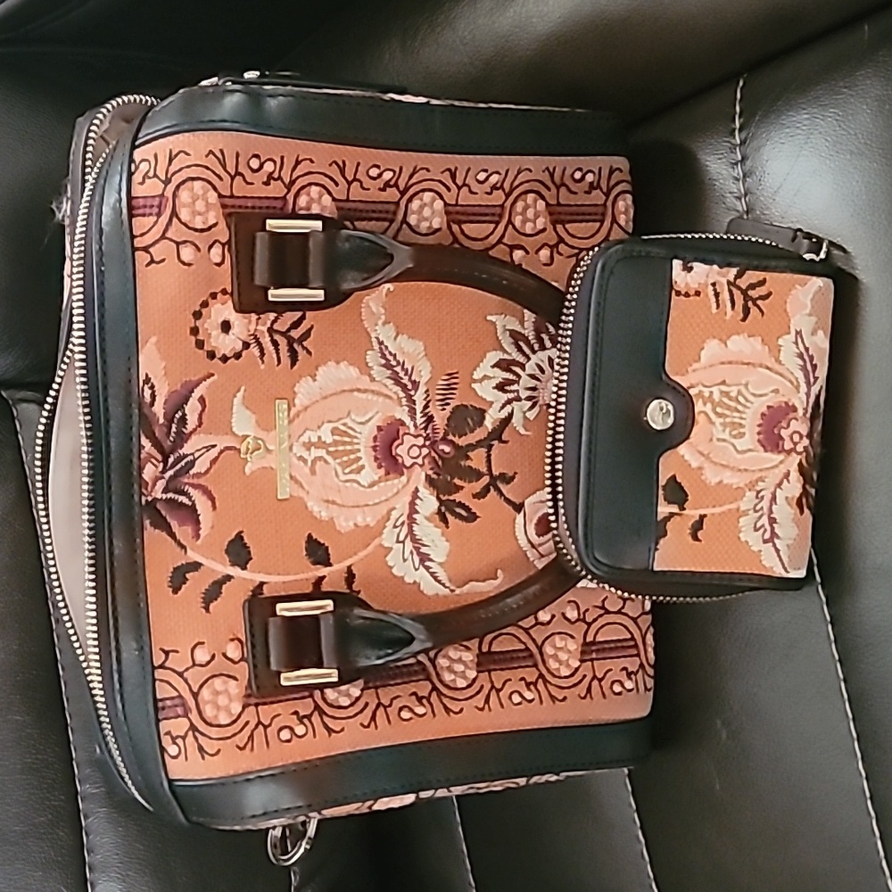 Spartina 449 Satchel and Wallet Linden